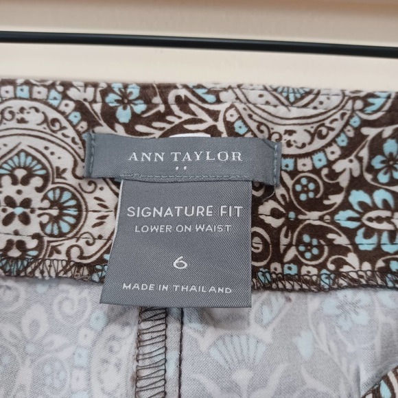 Ann Taylor Signature Fit Brown and Blue Pattern Pants Size 6 - Picture 6 of 7